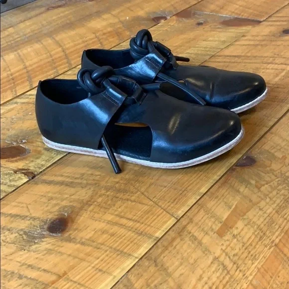 Alpha60 black leather Mella loafers Size 7.5 - Picture 2 of 12